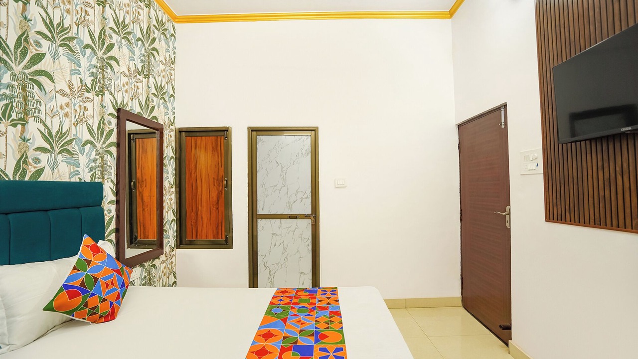 Photo of Bedroom in Sarnath