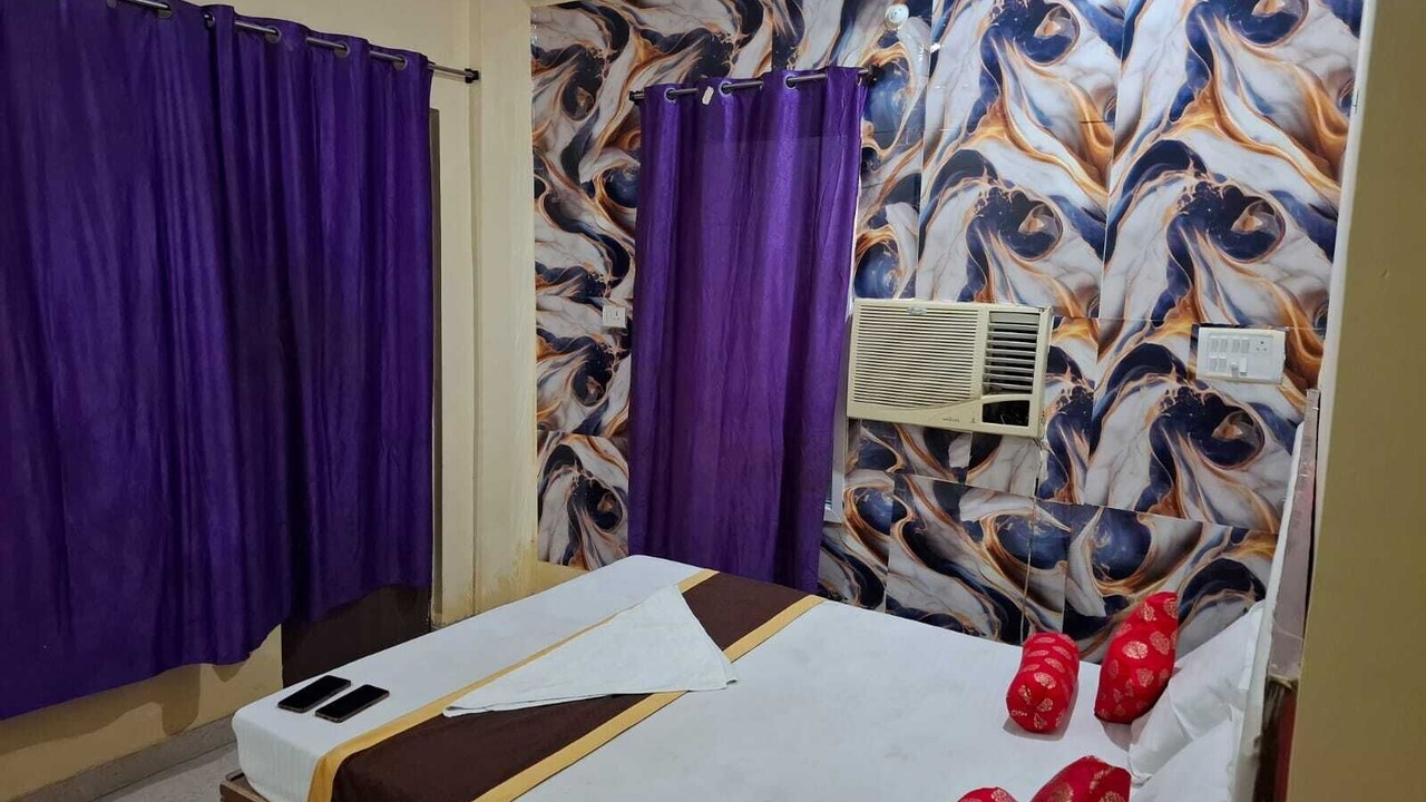 Photo of Bedroom in Danapur