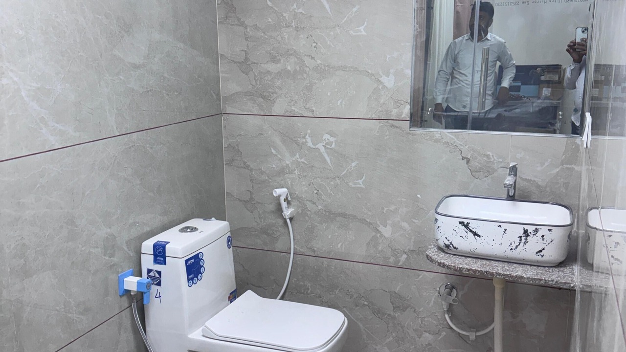 Photo of Bathroom in Shri Madhopur