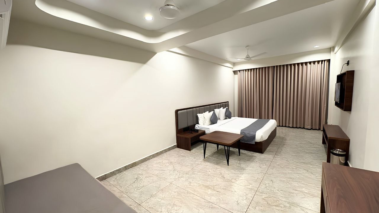 Photo of Bedroom in Velavadar