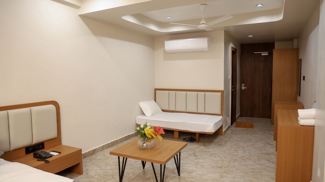 Photo of Bedroom in Velavadar