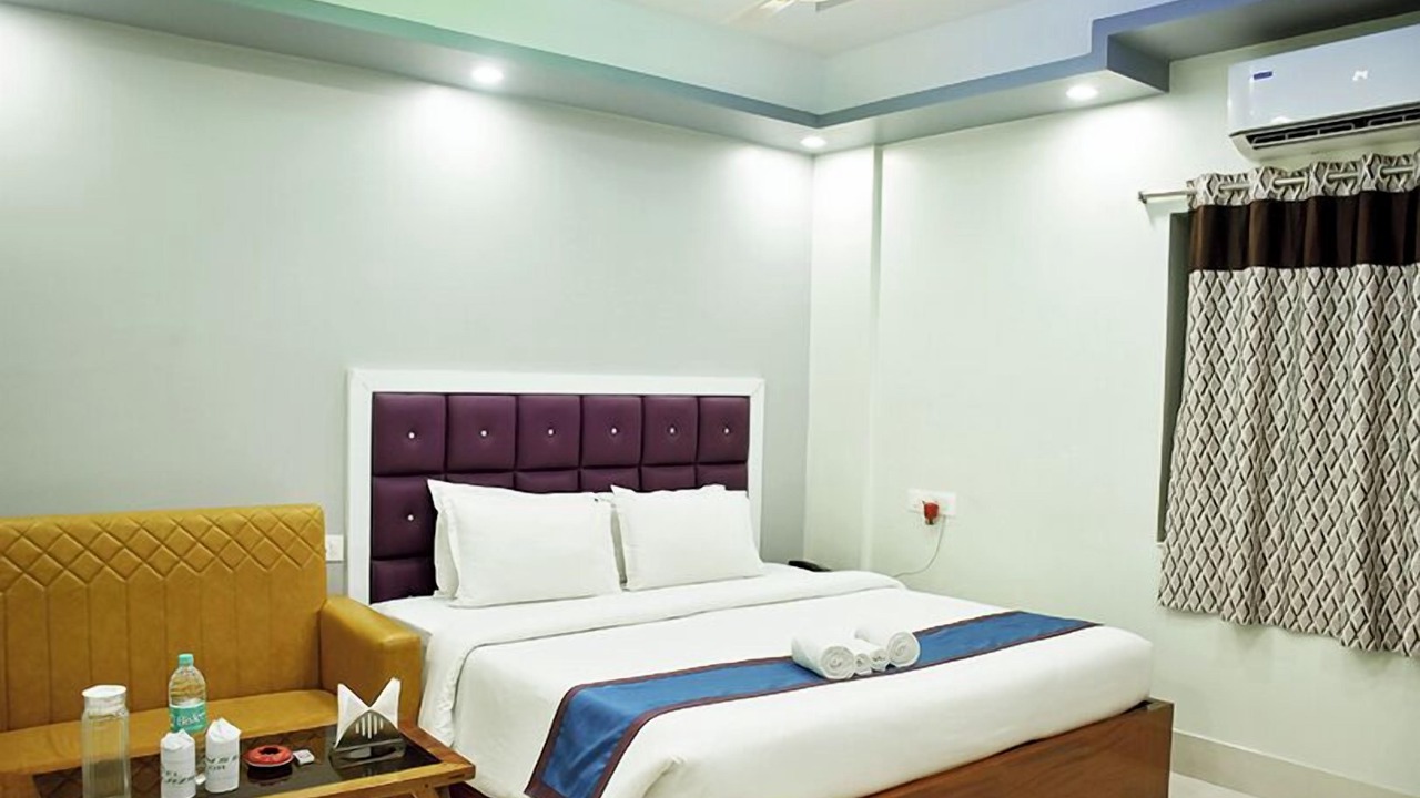 Photo of Bedroom in Mayapur