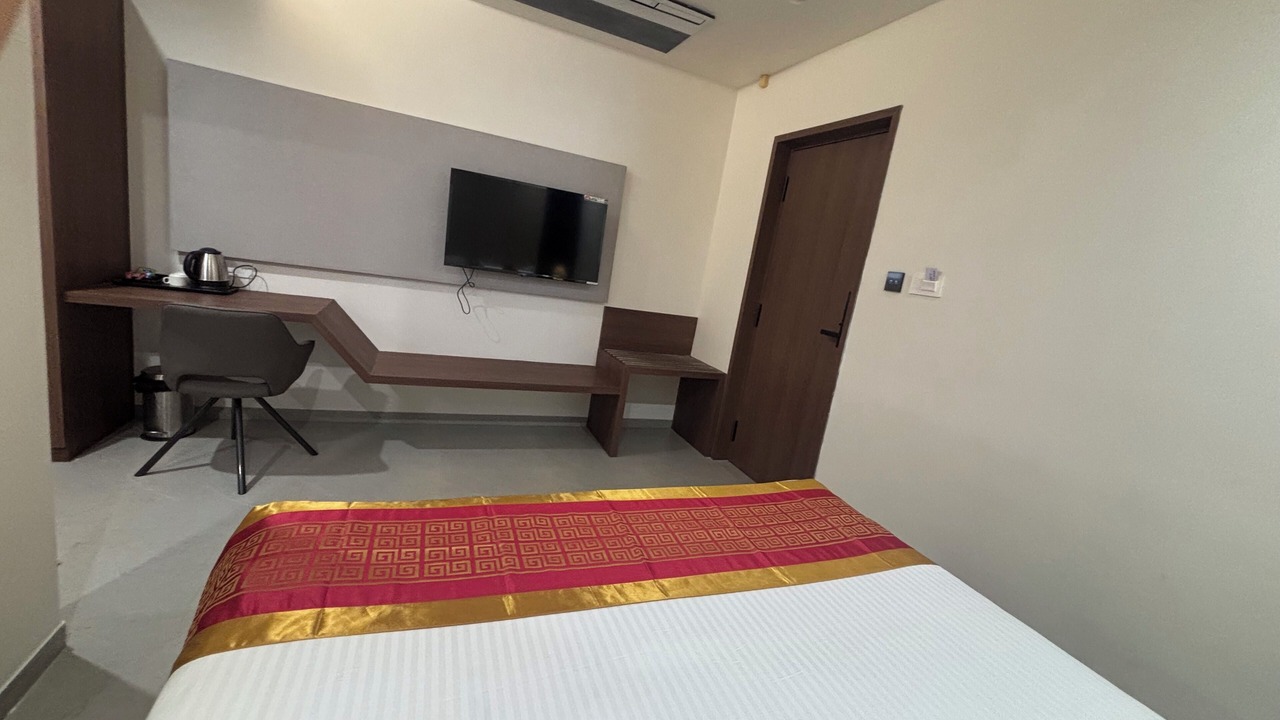 Photo of Bedroom in Gadag-Betageri