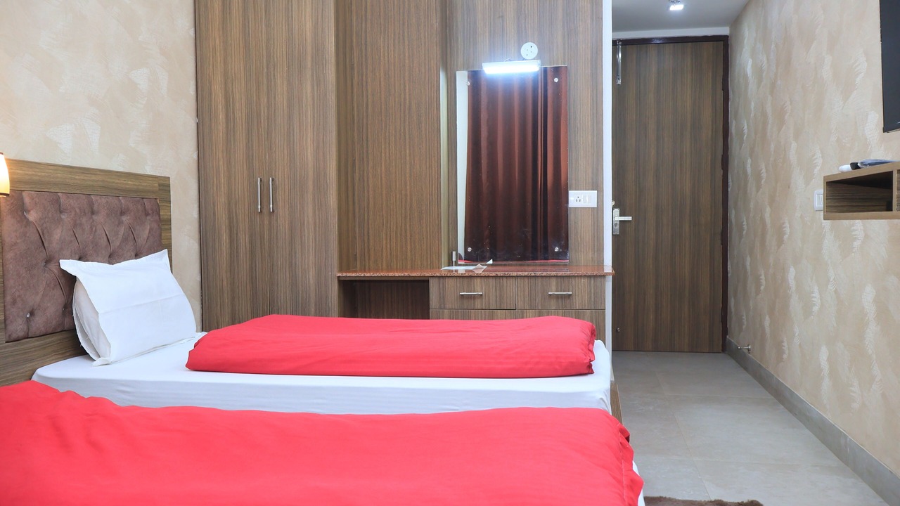 Photo of Bedroom in Paonta Sahib
