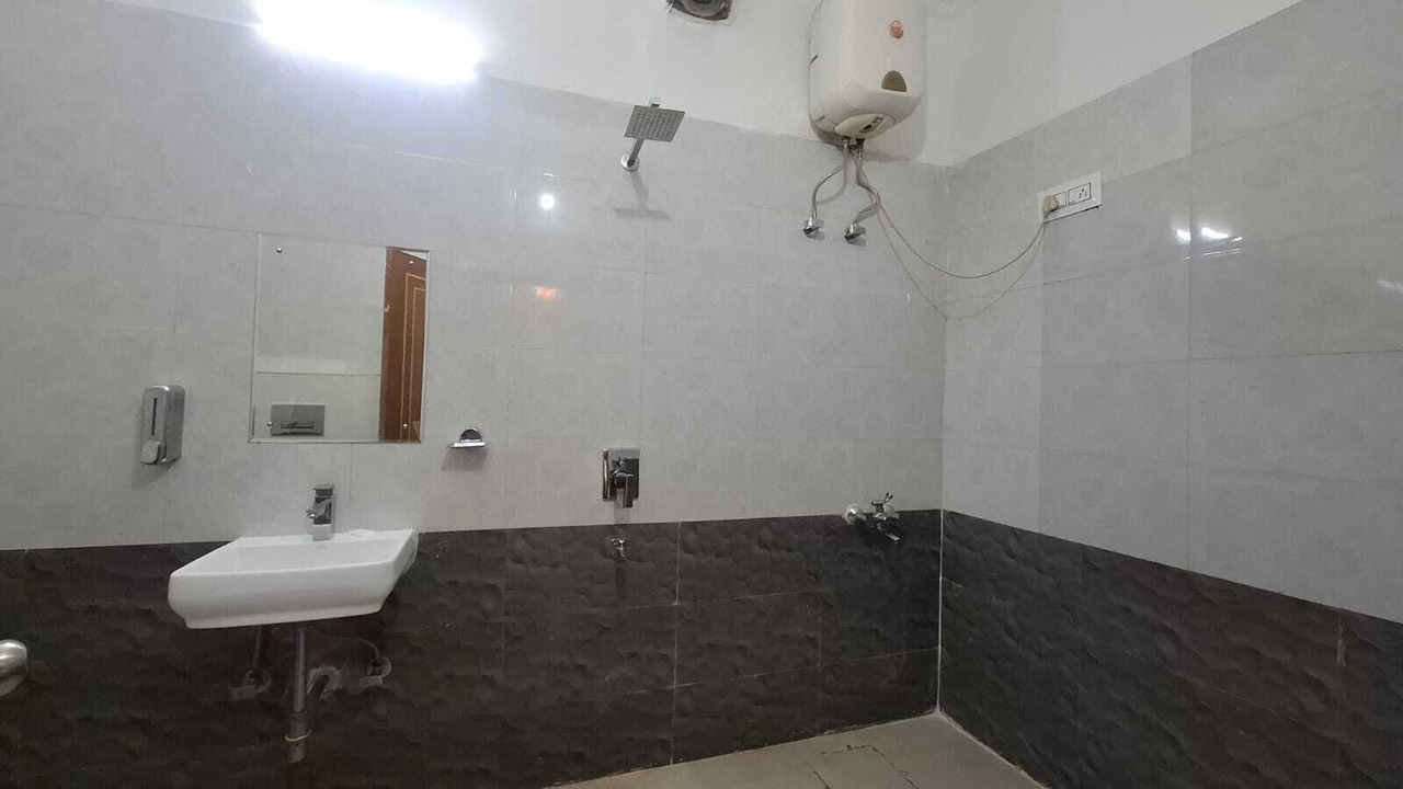 Photo of Bathroom in DLF City