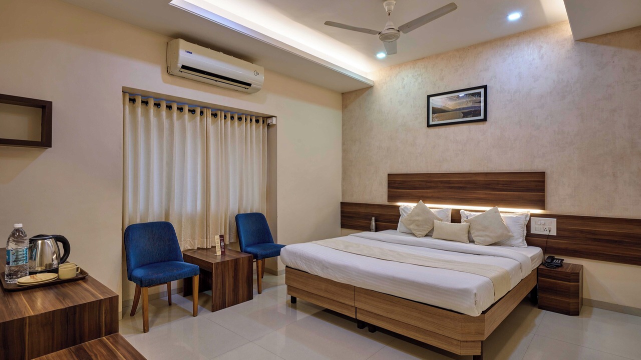 Photo of Bedroom in Kolhapur