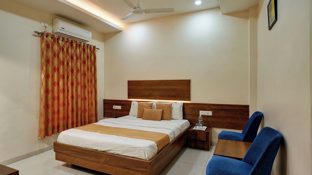 Photo of Bedroom in Kolhapur