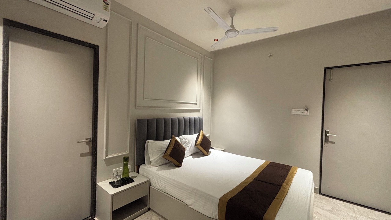 Photo of Bedroom in Abu Road