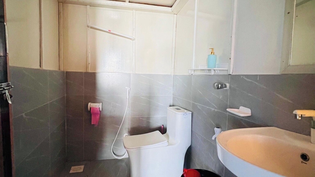 Photo of Bathroom in Saint Martin's Island