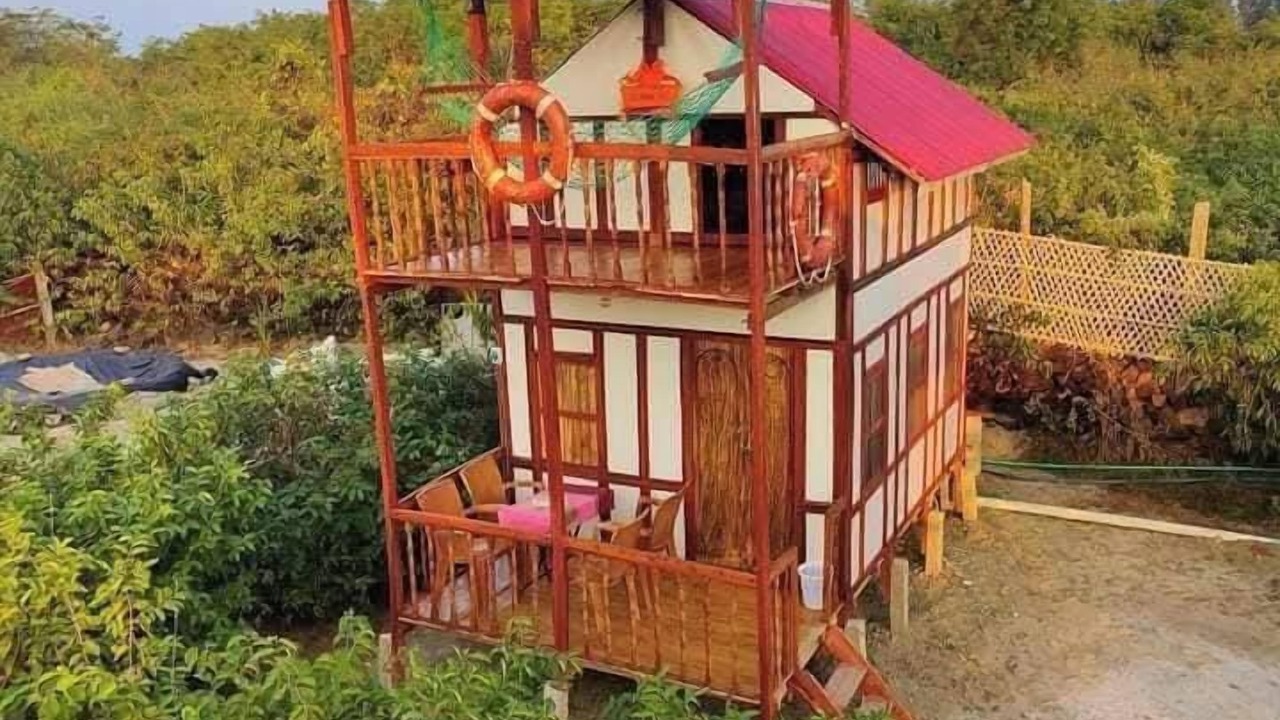 Photo of Bedroom in Saint Martin's Island