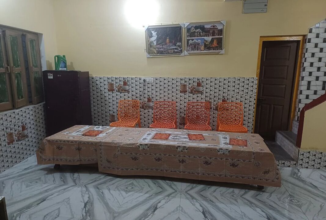 Photo of Livingroom in Kharsali