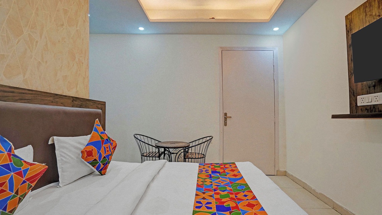 Photo of Bedroom in Mahipalpur Extension