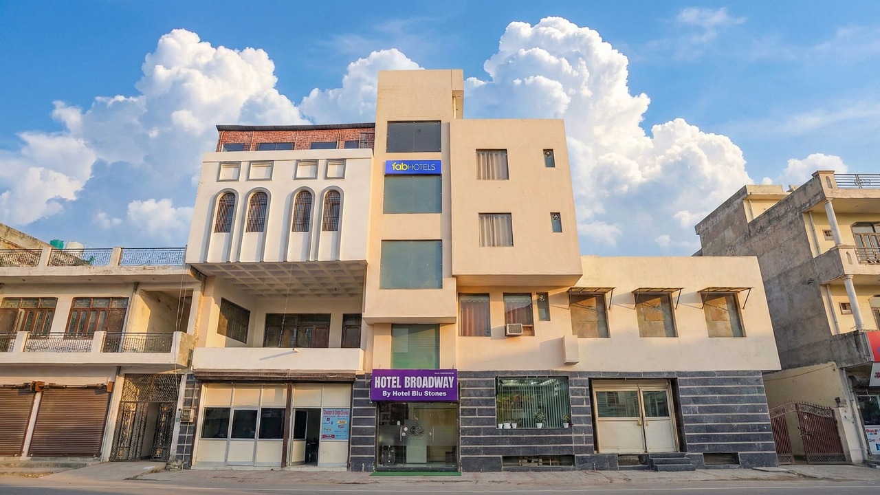 Photo of Outdoor in Mahipalpur