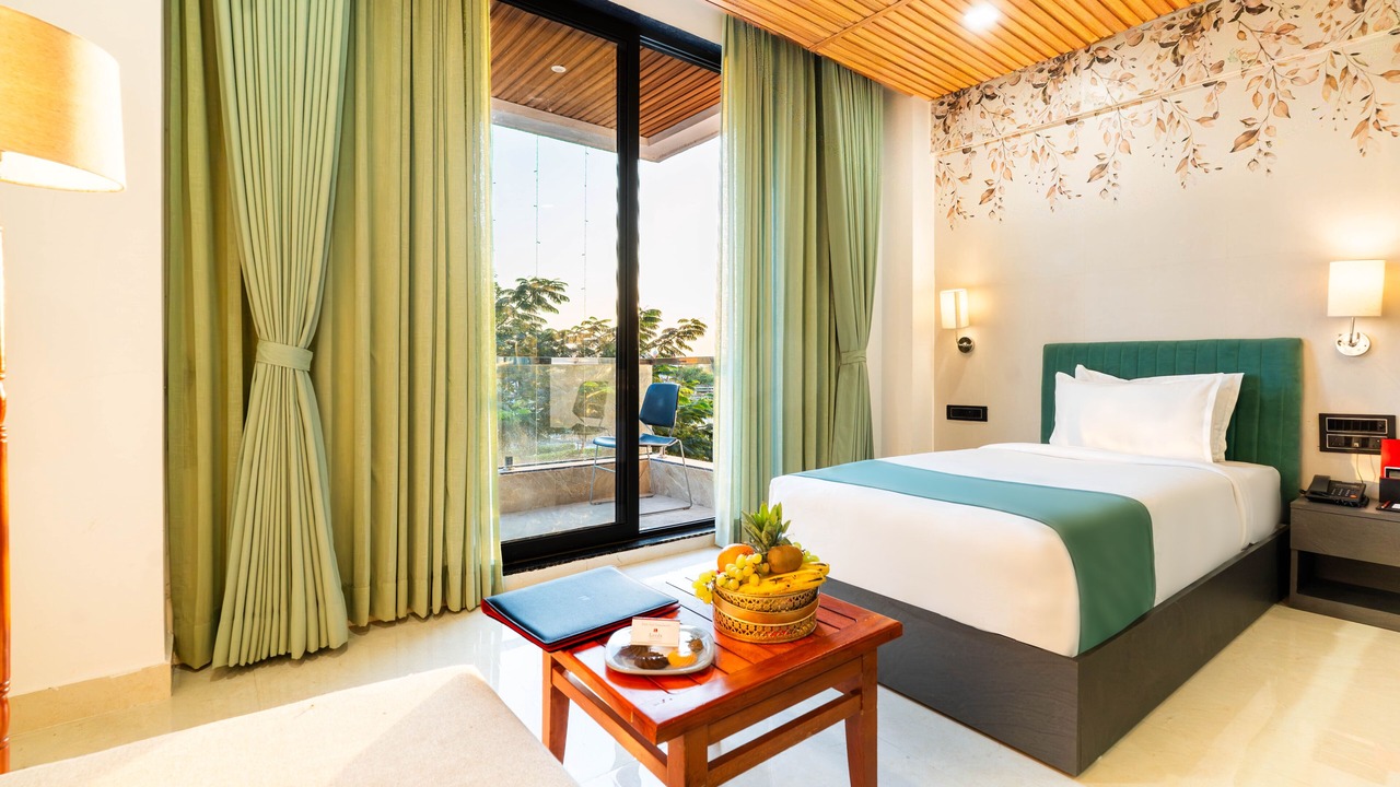 Photo of Bedroom in Velavadar