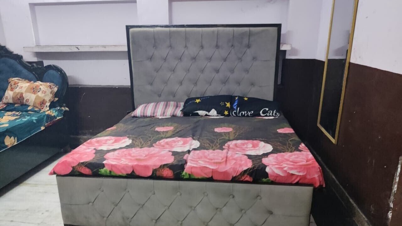 Photo of Bedroom in Allahabad