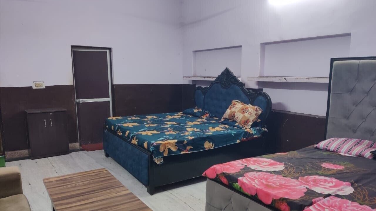 Photo of Bedroom in Allahabad