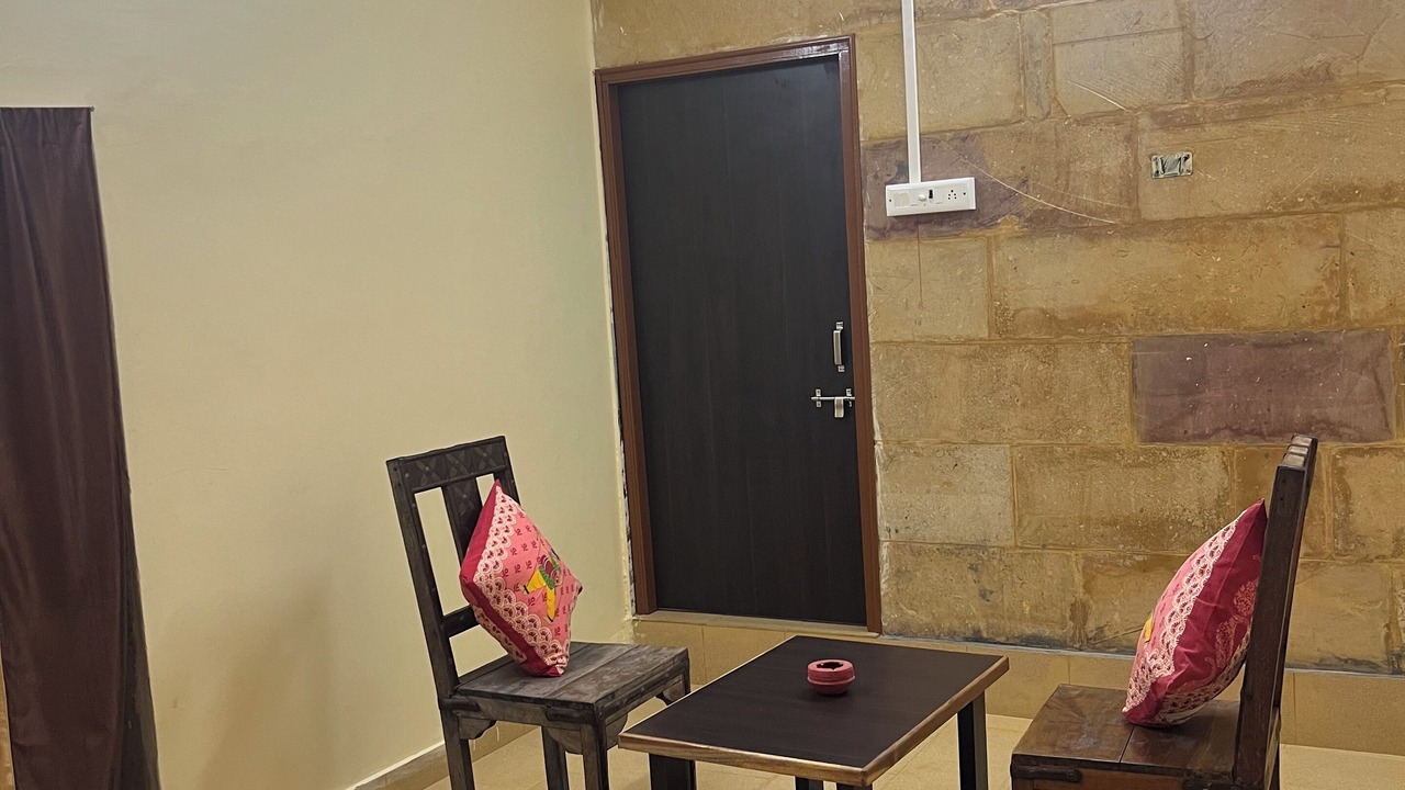 Photo of Bedroom in Amar Sagar Pol