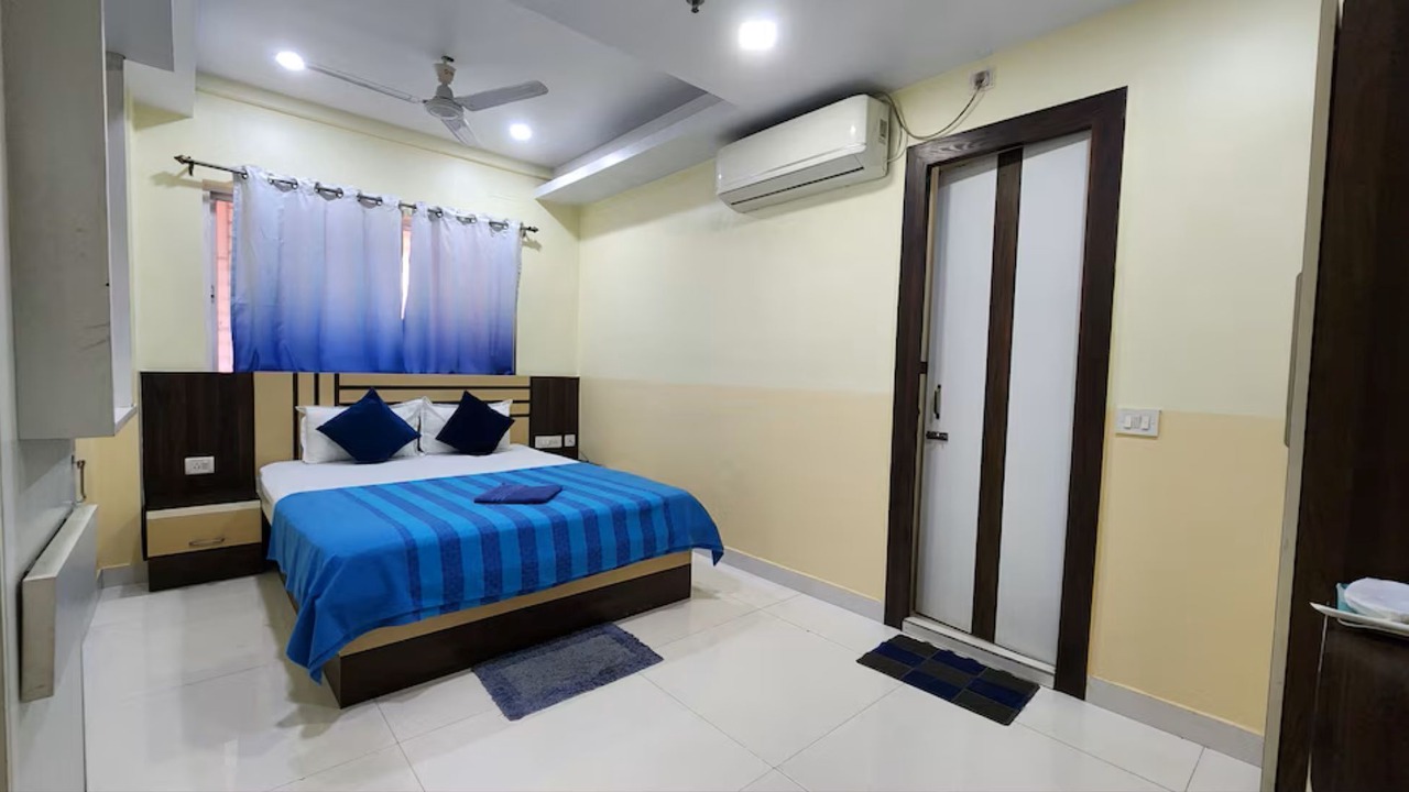 Photo of Bedroom in Sealdah
