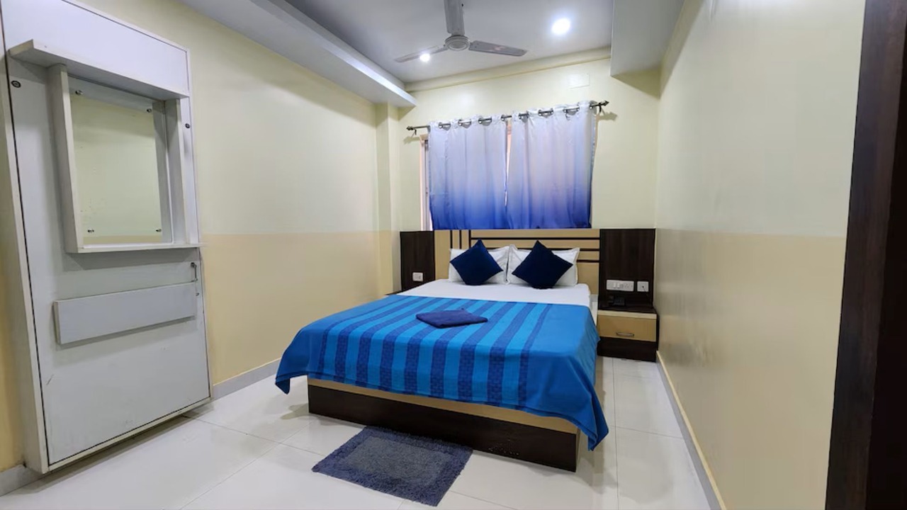 Photo of Bedroom in Sealdah