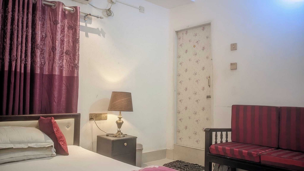 Photo of Bedroom in Chittagong Division