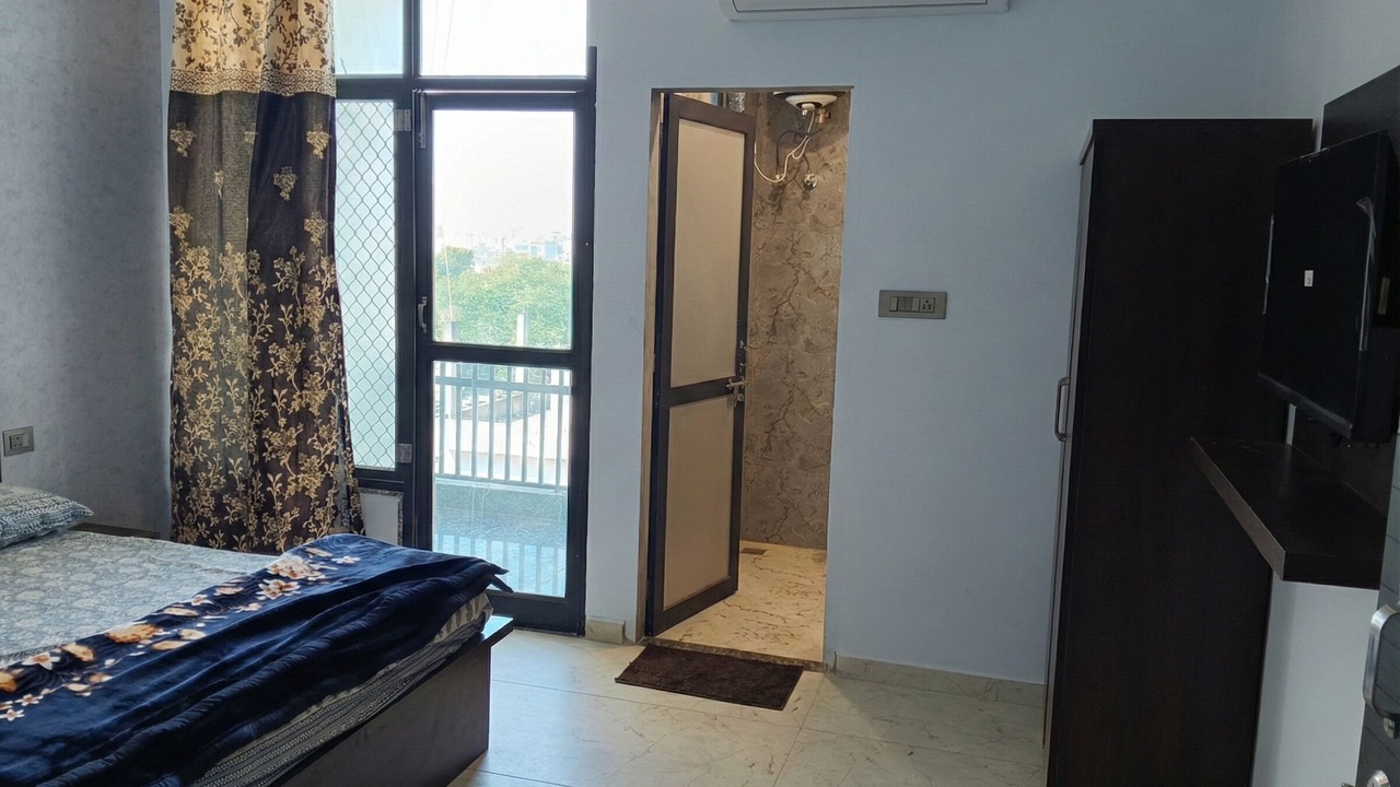 Photo of Bedroom in Khatu