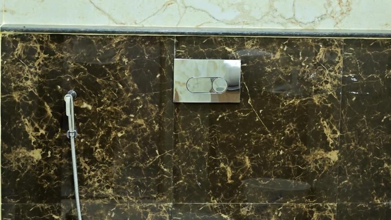 Photo of Bathroom in Sualkuchi