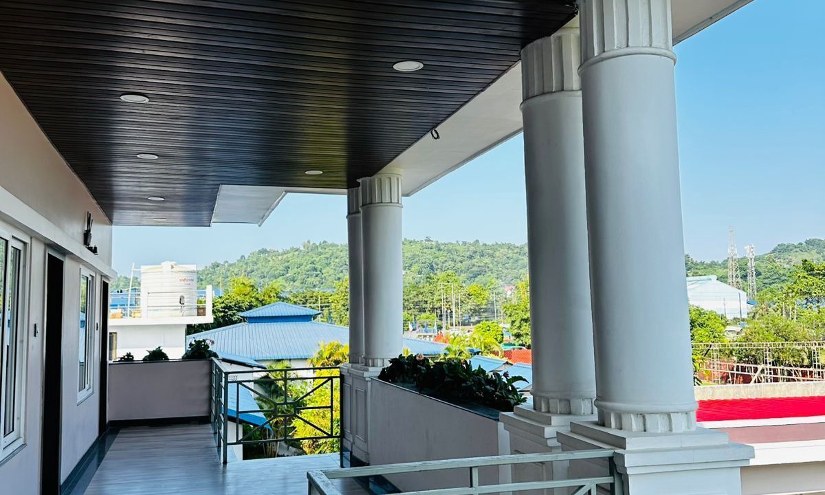 Photo of Patio Balcony in Sualkuchi