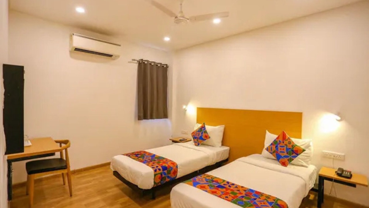 Photo of Bedroom in Daulatabad