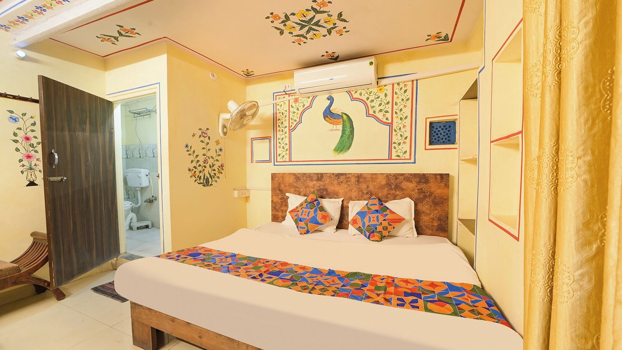 Photo of Bedroom in Pink City
