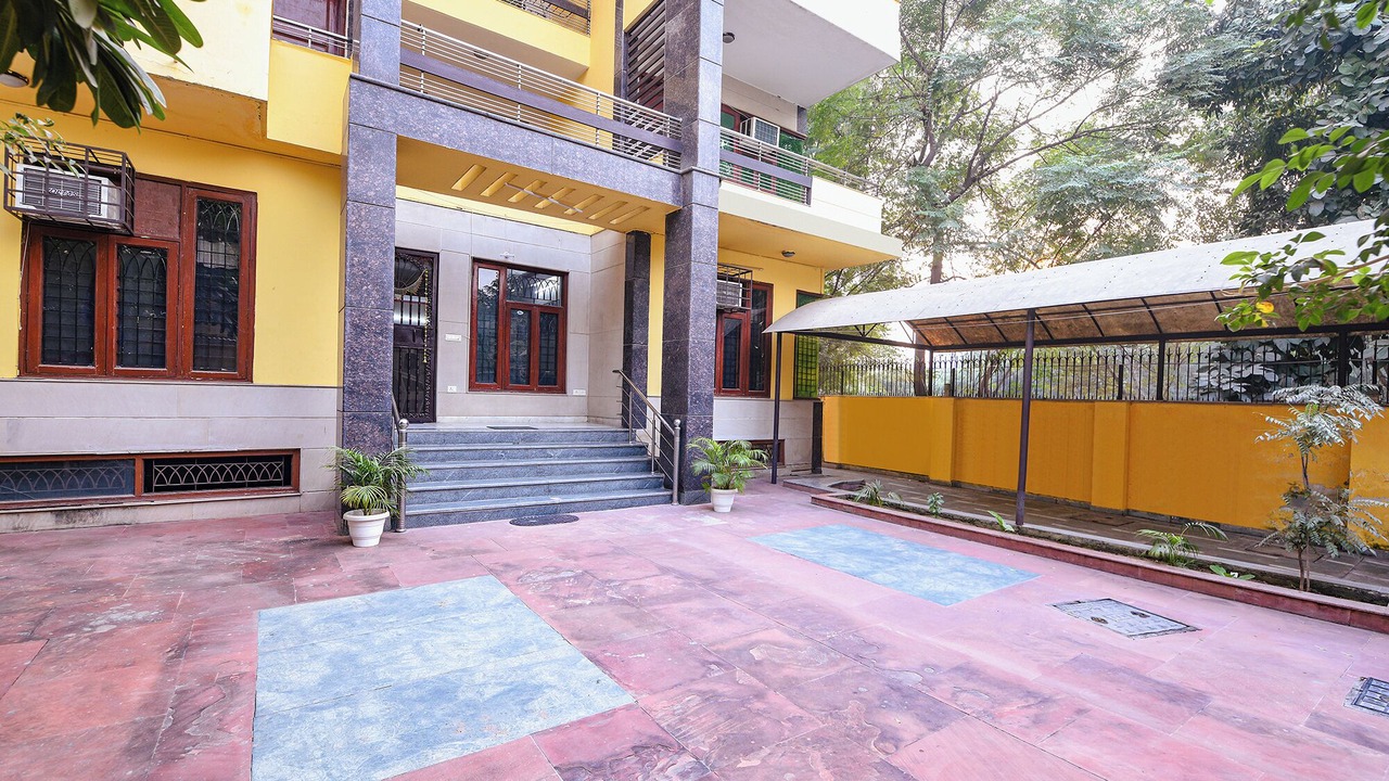 Photo of Outdoor in DLF Phase 5