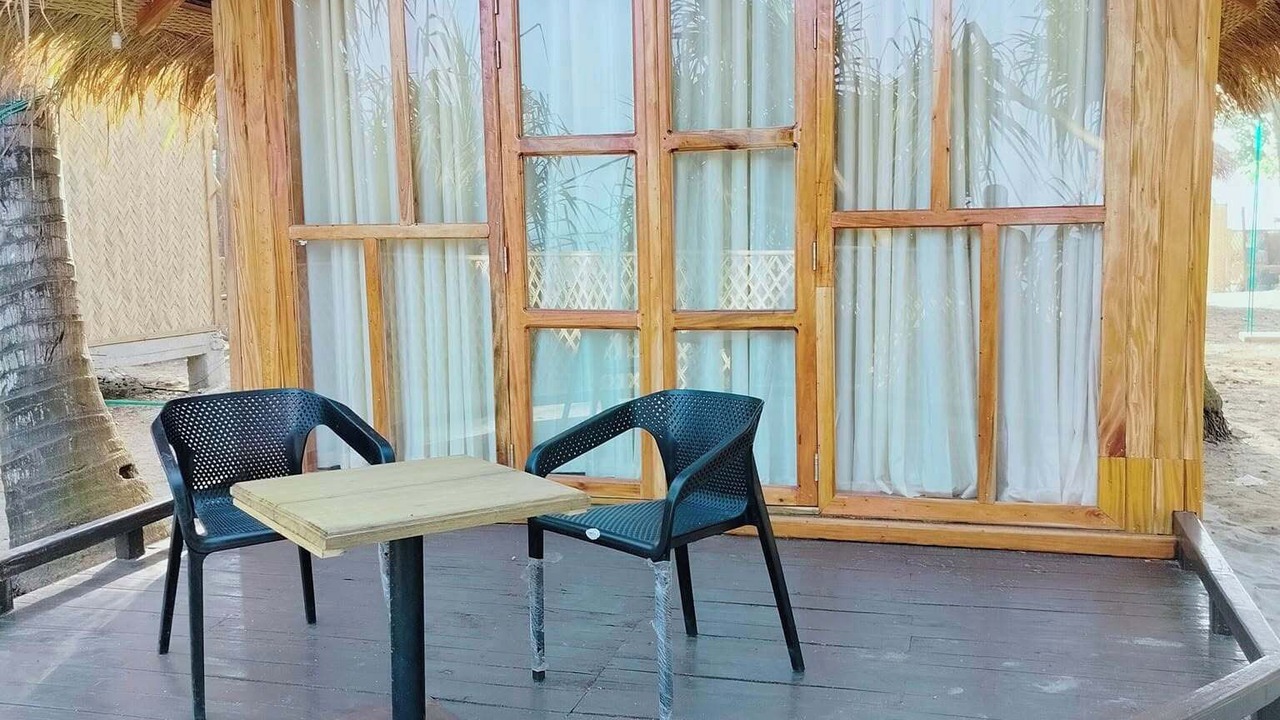 Photo of Livingroom in Saint Martin's Island