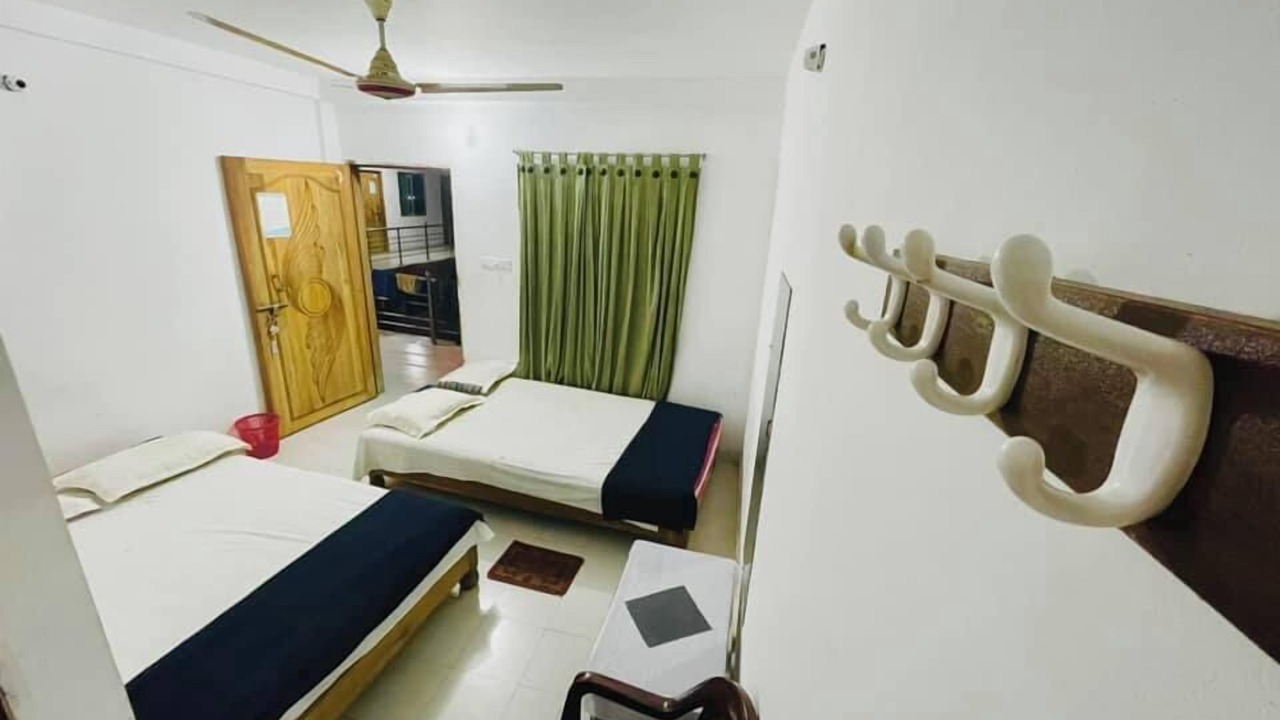 Photo of Bedroom in Saint Martin's Island