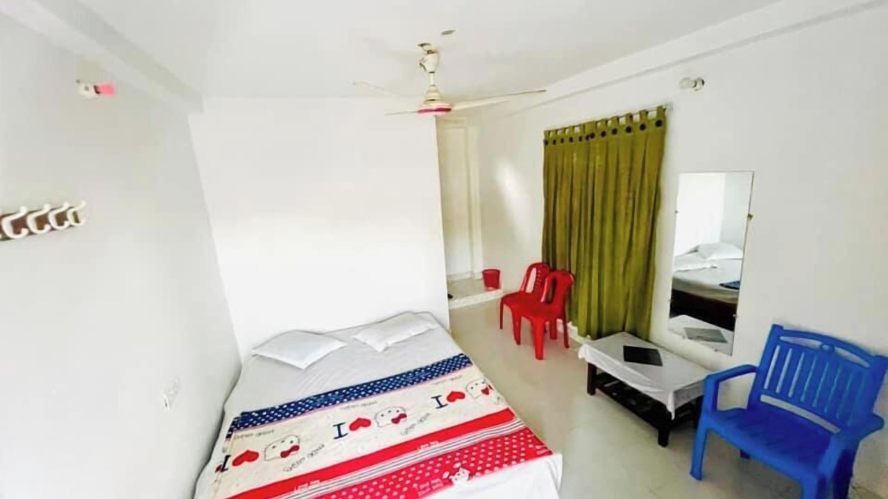 Photo of Bedroom in Saint Martin's Island
