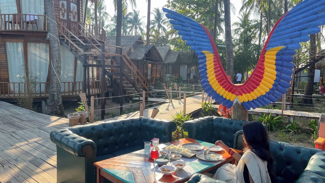 Photo of Livingroom in Saint Martin's Island