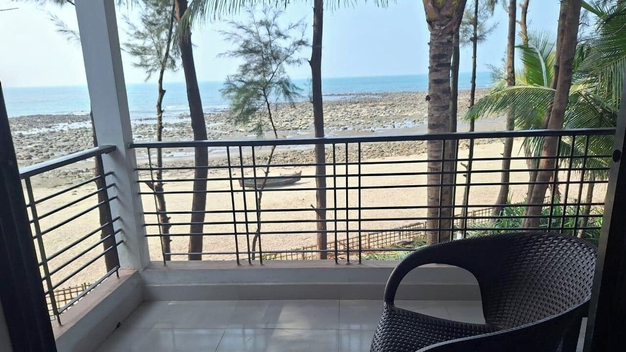 Photo of Bedroom in Saint Martin's Island