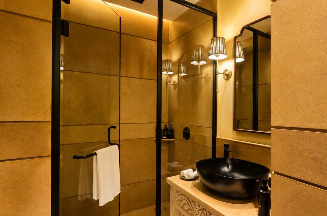 Photo of Bathroom in Pink City
