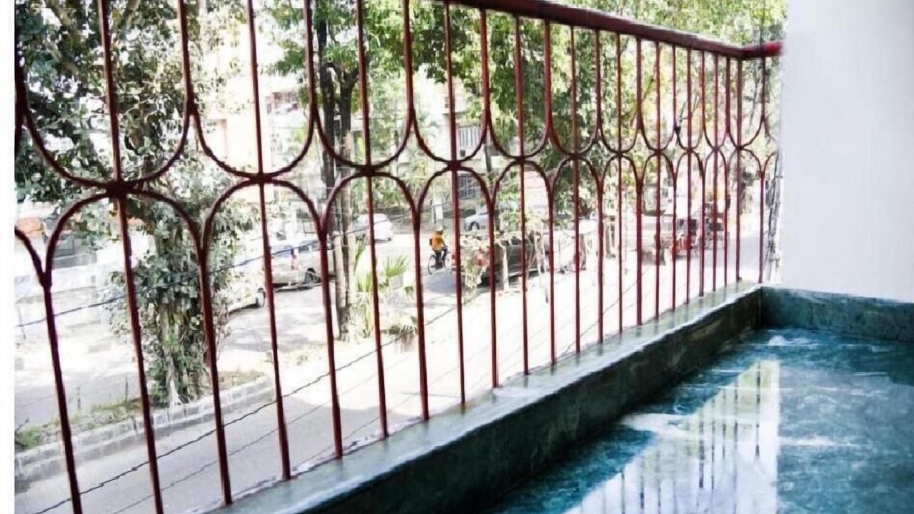 Photo of Outdoor in Sector 1