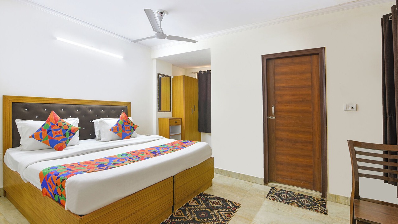 Photo of Bedroom in Dariyaganj
