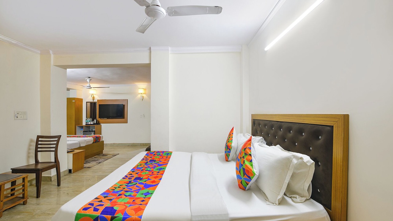 Photo of Bedroom in Dariyaganj