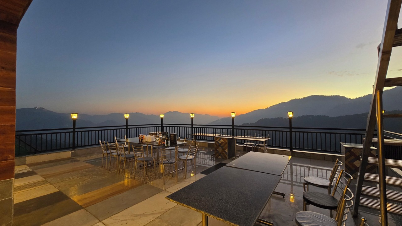 Photo of Patio Balcony in Kumarhatti