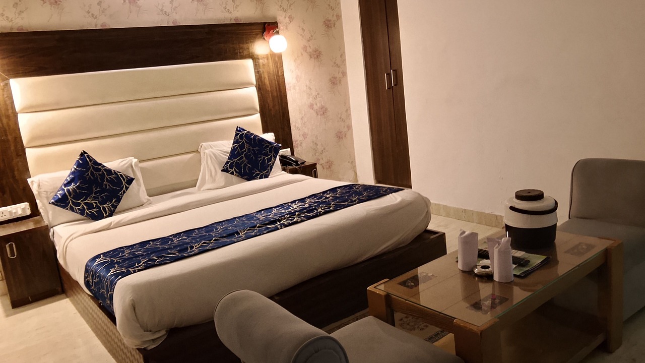 Photo of Bedroom in Mahipalpur Extension