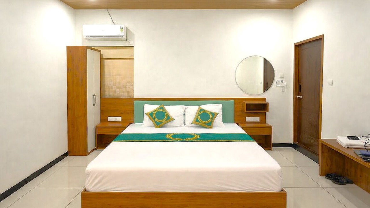 Photo of Bedroom in Rajkot