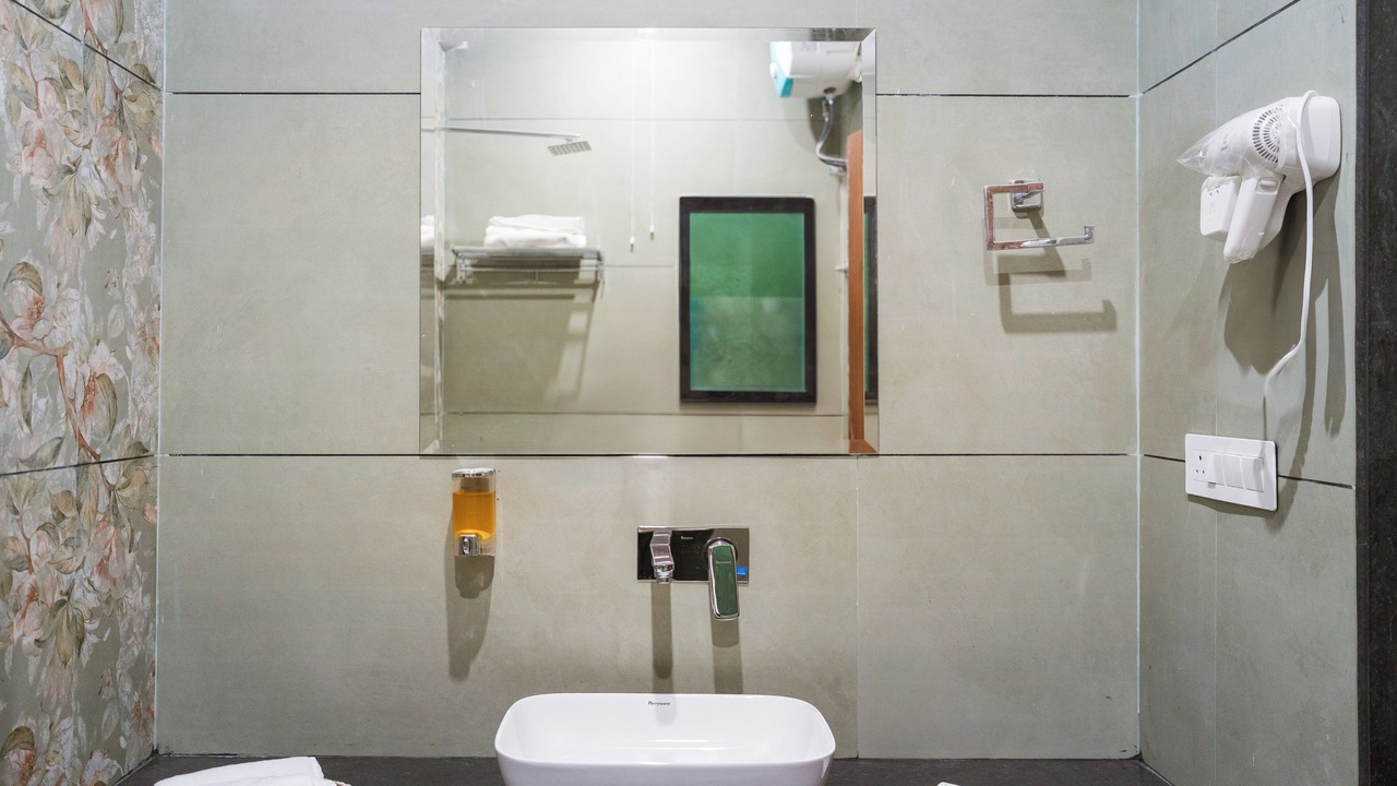 Photo of Bathroom in Sam