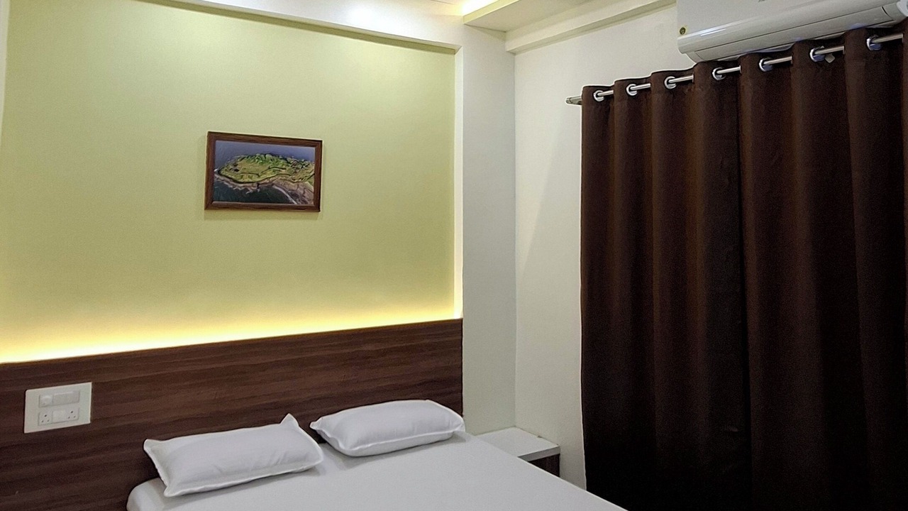 Photo of Bedroom in Devgad