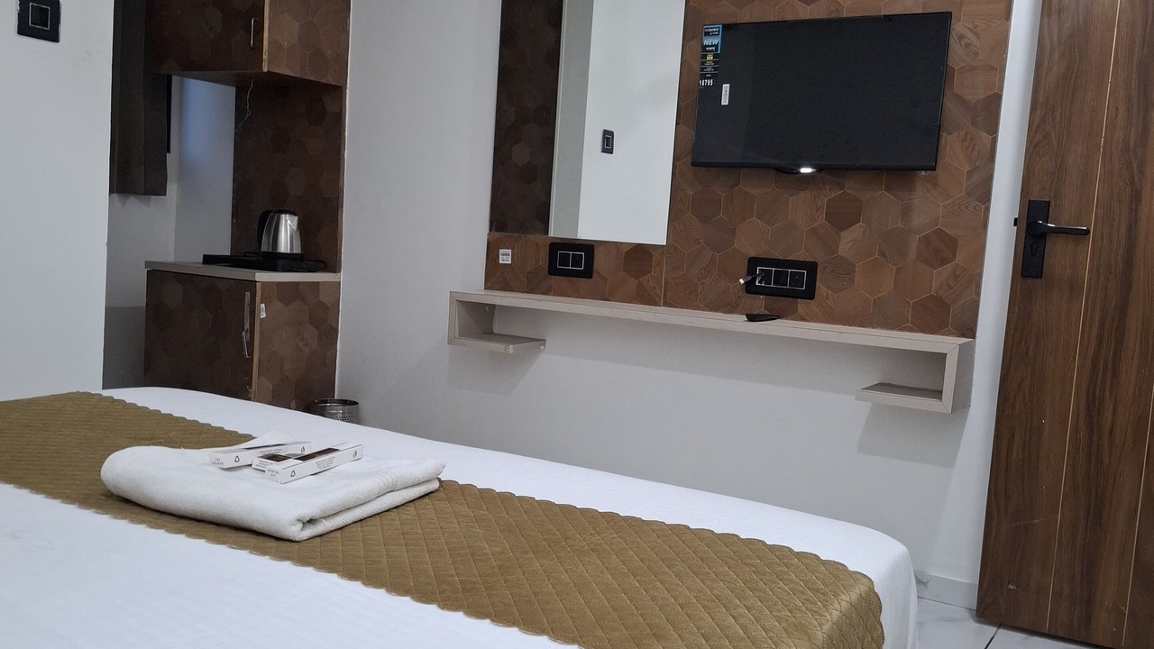 Photo of Bedroom in Gandhinagar
