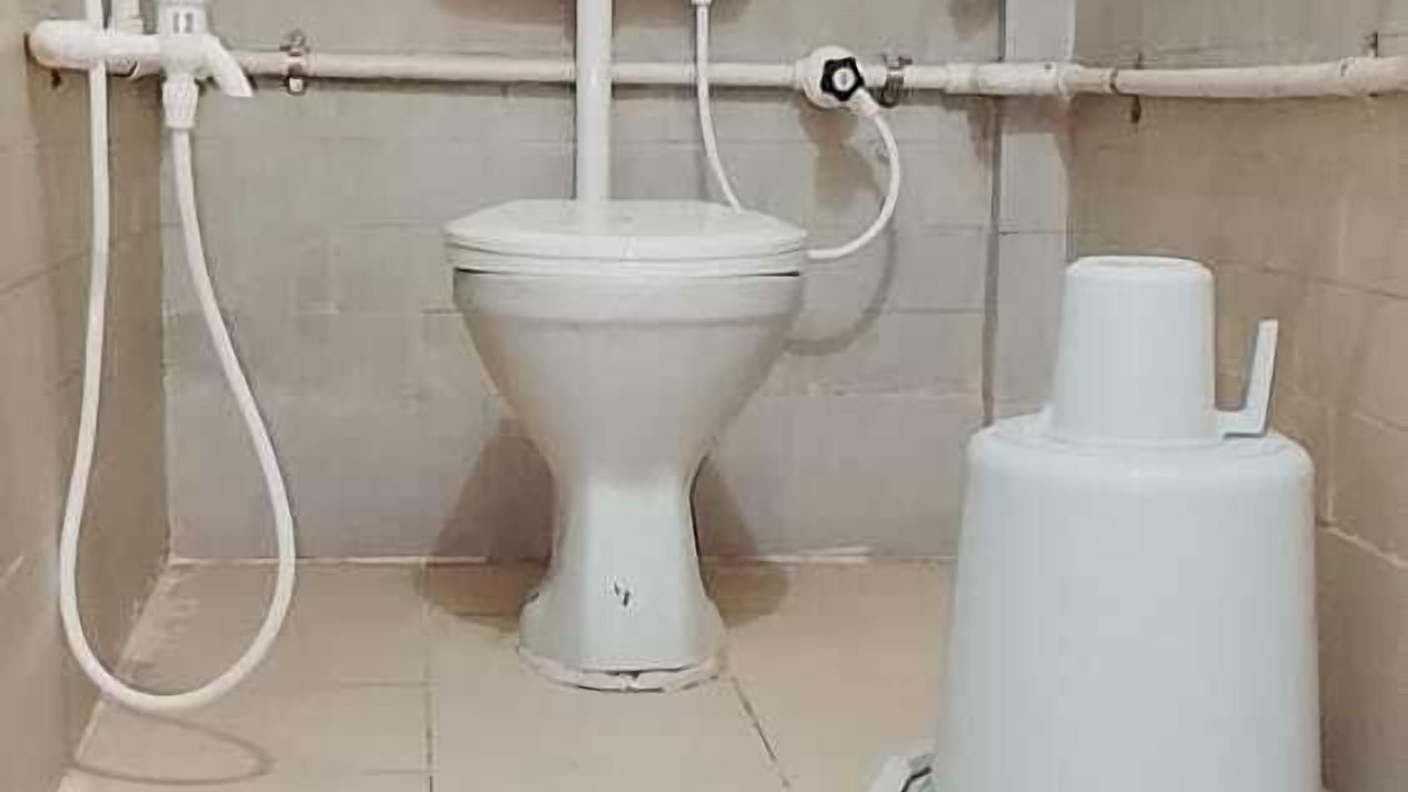 Photo of Bathroom in Chidambaram