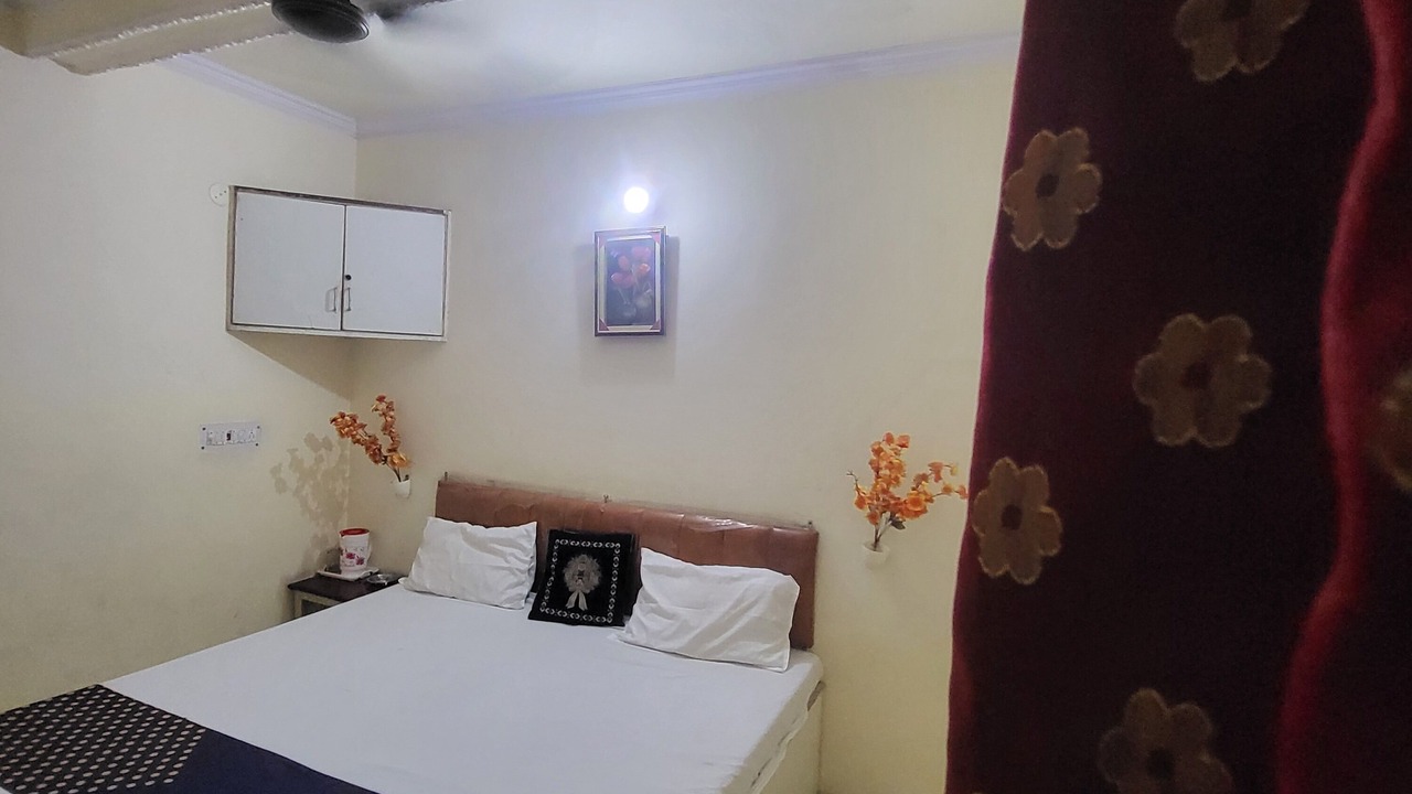 Photo of Bedroom in Bareilly