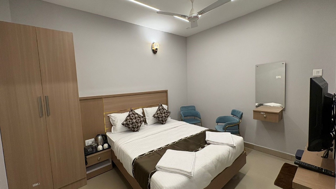 Photo of Bedroom in Thousand Lights