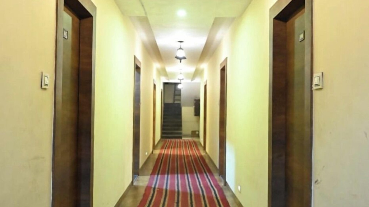 Photo of Bedroom in Mahabaleshwar