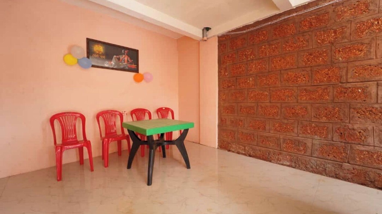 Photo of Bedroom in Mahabaleshwar